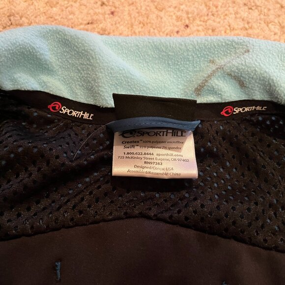 Sporthill lightweight running vest size small - Picture 7 of 8